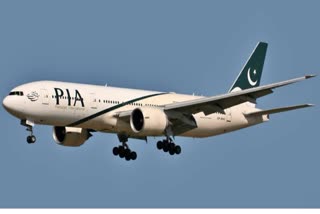 INDIA BANS PAKISTAN AIRLINES