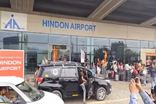 हिंडन एयरपोर्ट से फ्लाइट शुरू