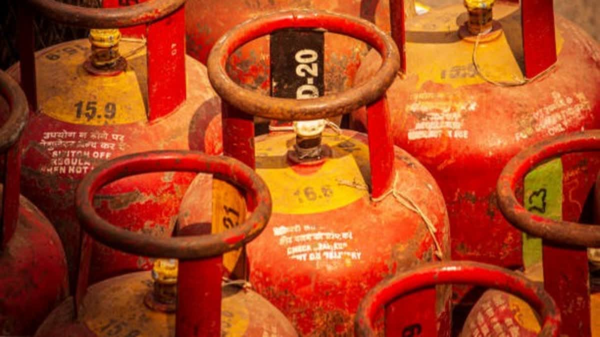 Commercial LPG Cylinder Price Cut