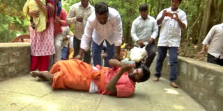 Pawan Kalyan Fan Special Prayers At Tirumala  For Pithapuram Win