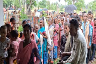 Bumper Voting In Pakur