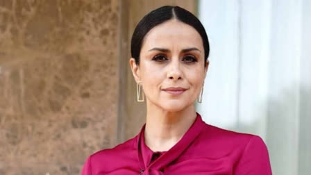 Lok Sabha Election 2024: Gul Panag Flaunts Her Inked Finger as She Casts Her Vote in Punjab