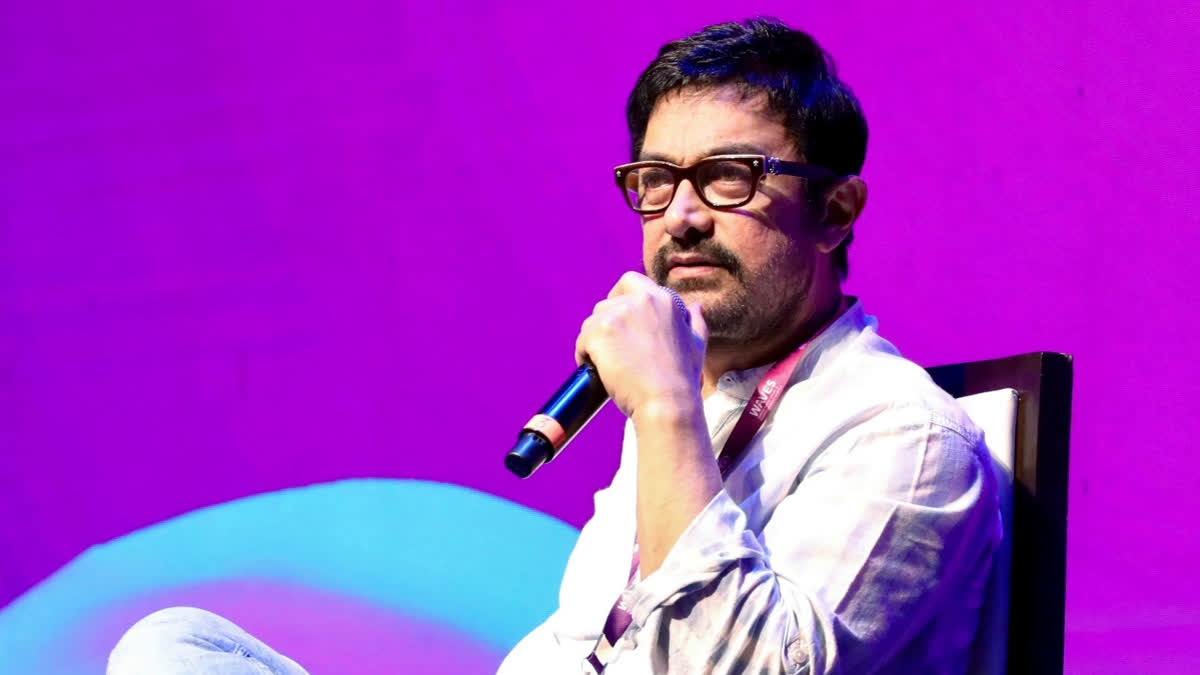 Aamir Khan discussing Mahabharat