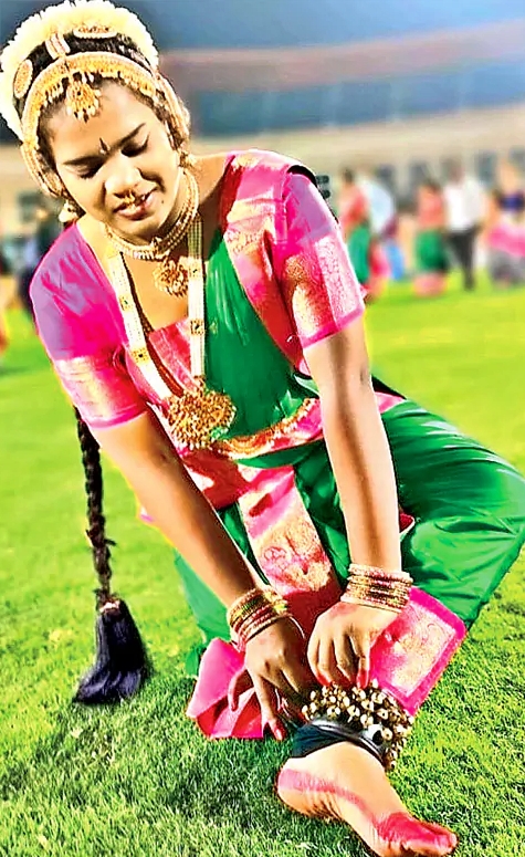 Guinness Book with Kuchipudi