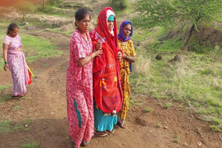 In Absence Of Motorable Roads, Tribal Woman Delivers Baby In Forest In Maharashtra's Thakarwadi