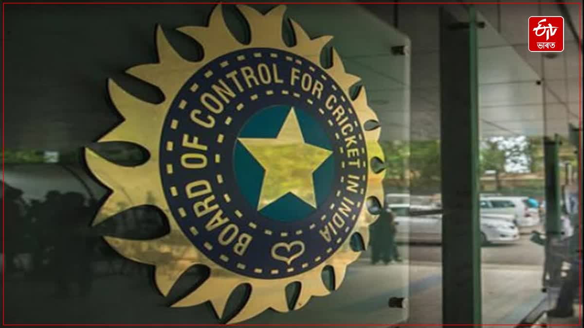 BCCI selectors to hike salary