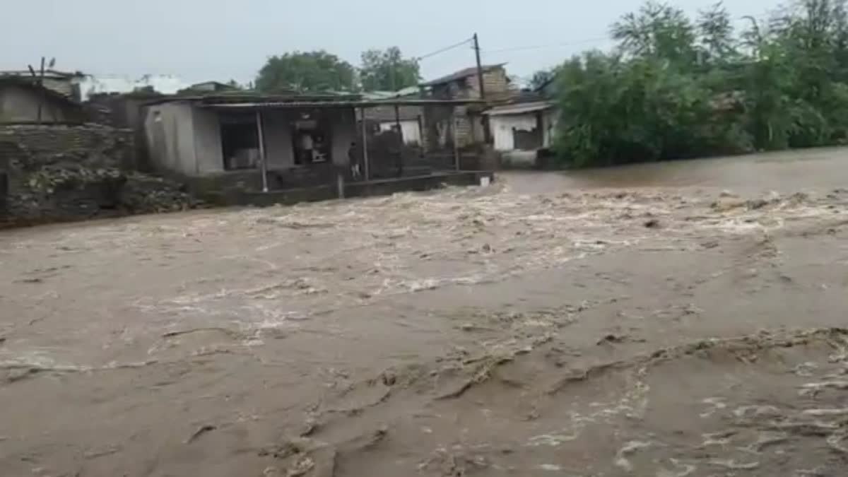 Junagadh Rain : સોરઠના જળાશયો છલકાયા, કેટલાક ગામોમાં પુરની સ્થિતિનું નિર્માણ, અનેક રુટ બંધ