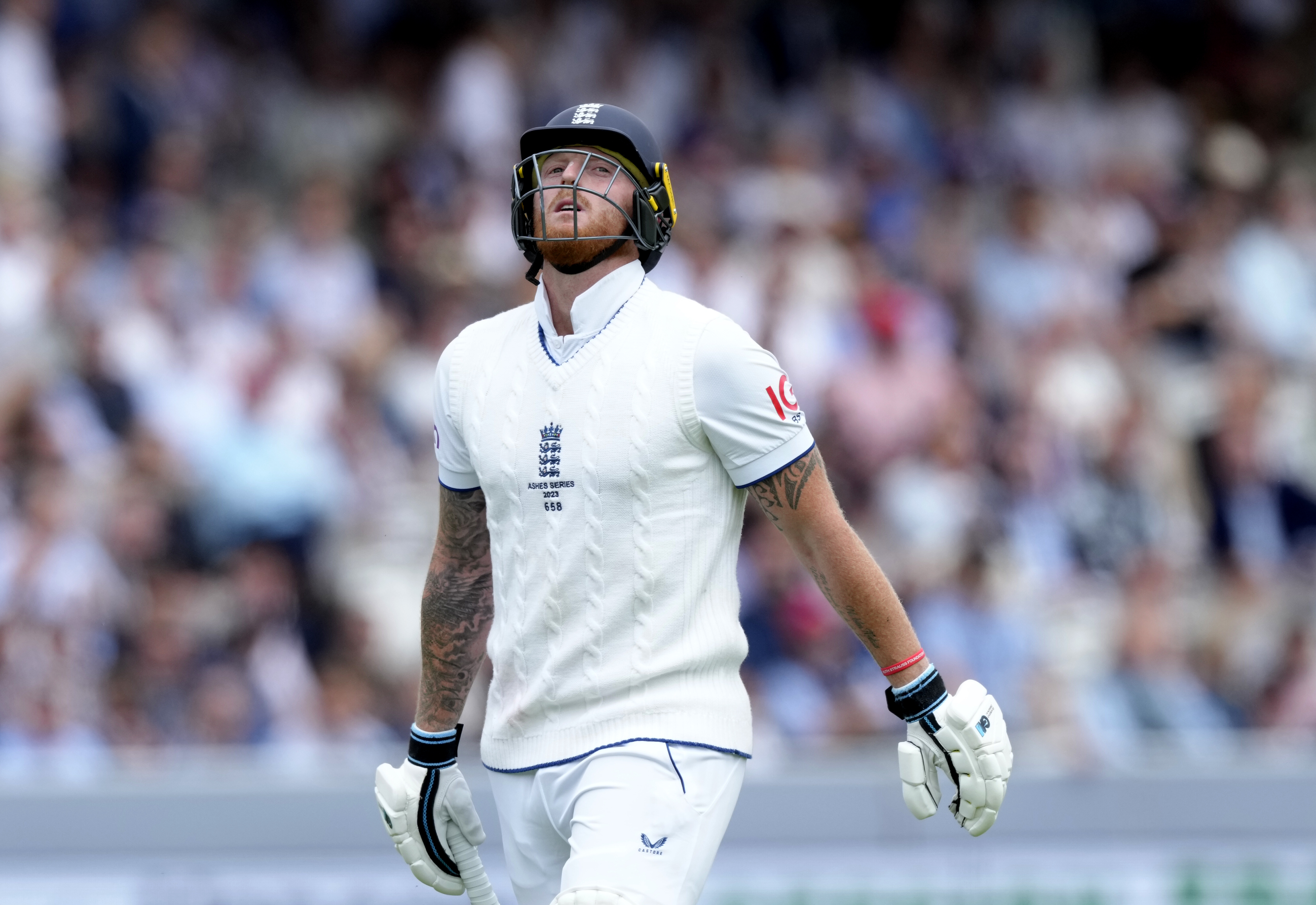 Australia dug out a hefty lead of 221 runs against England before drizzle prematurely ended day three of the second Ashes test at Lord's on Friday. Usman Khawaja fronted Australia's dogged fight in bowler-friendly conditions with an unbeaten 58 from 123 balls. His 60-odd partnerships with fellow opener David Warner then Marnus Labuschagne kept Australia on top.