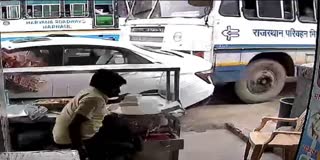 Bus Accident in Jaipur