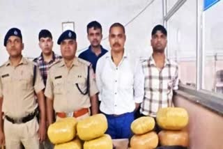 TWO SMUGGLERS ARRESTED