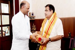 CP JOSHI MET NITIN GADKARI