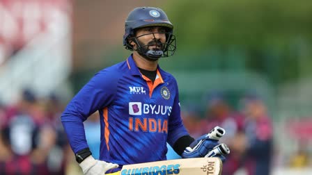 Dinesh Karthik Coach