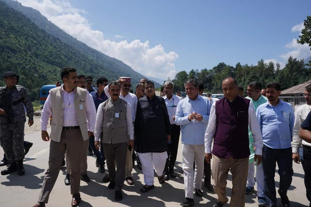 nitin gadkari kullu visit