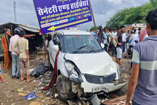 Uncontrolled car rammed into roadside slums