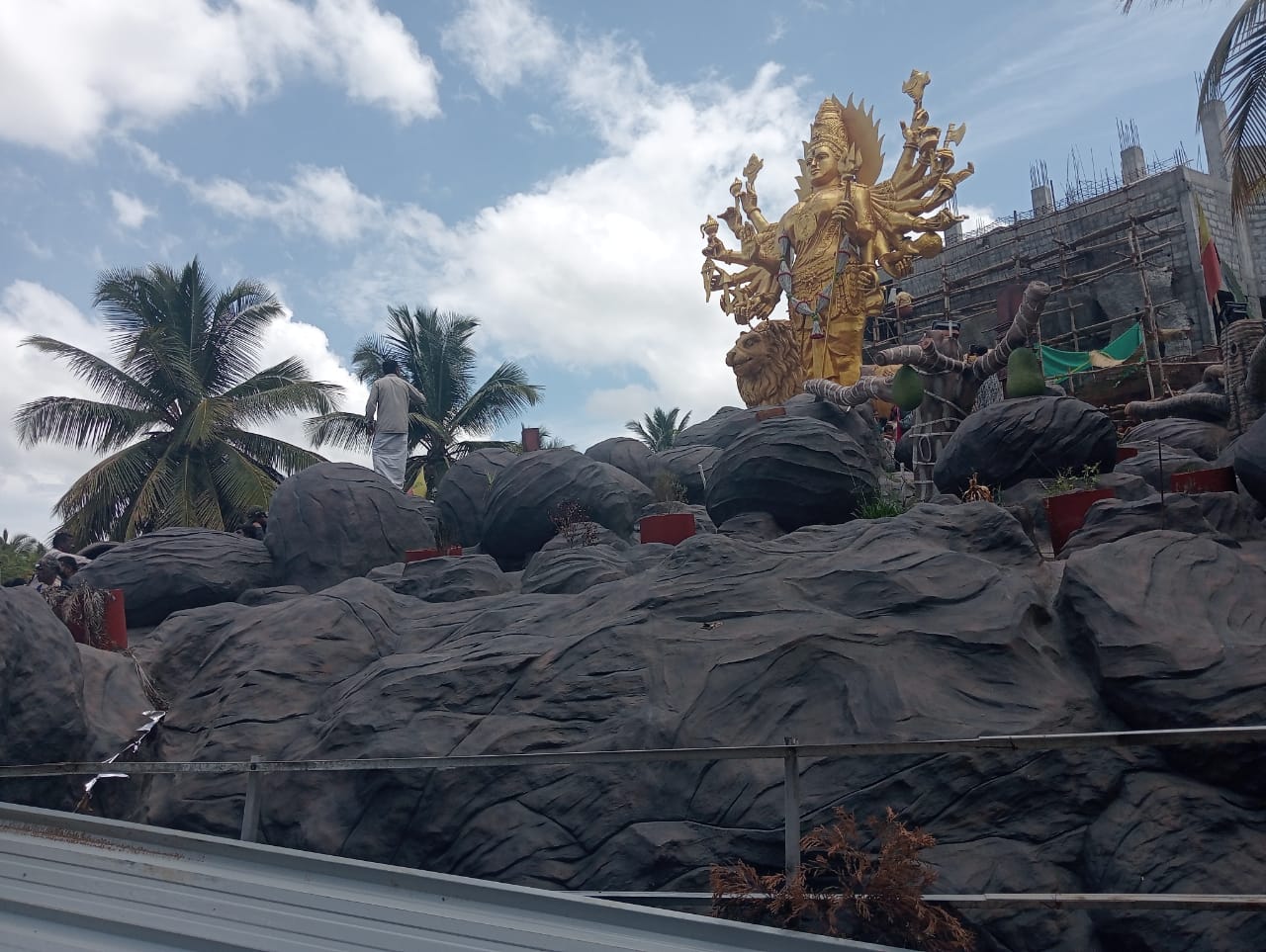 gowdagere-chamundi-temple