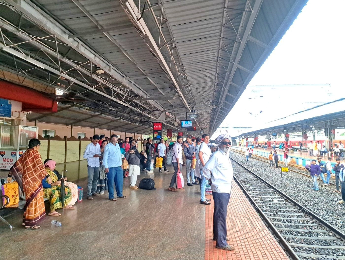 BELAGAVI  ರೈಲ್ವೆ ಪ್ರಯಾಣಿಕರ ಸಂಖ್ಯೆ ಏರಿಕೆ  RAILWAY SYSTEM IN BELAGAVI  UTS ಆ್ಯಪ್