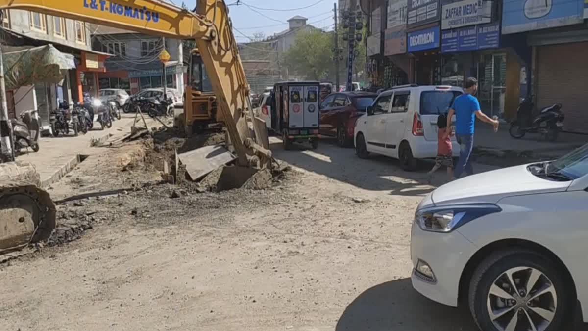 smart-city-srinagar-project-slow-pace-of-work-in-karan-nagar-srinagar-irks-residents-smart-city-srinagar-project-slow-pace-of-work-in-karan-nagar-srinagar-irks-residents