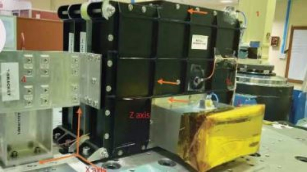 High Energy L1 Orbiting X-ray Spectrometer (HEL1OS)