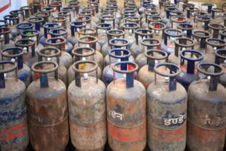 After cut in domestic LPG prices, commercial LPG cylinders also become cheaper