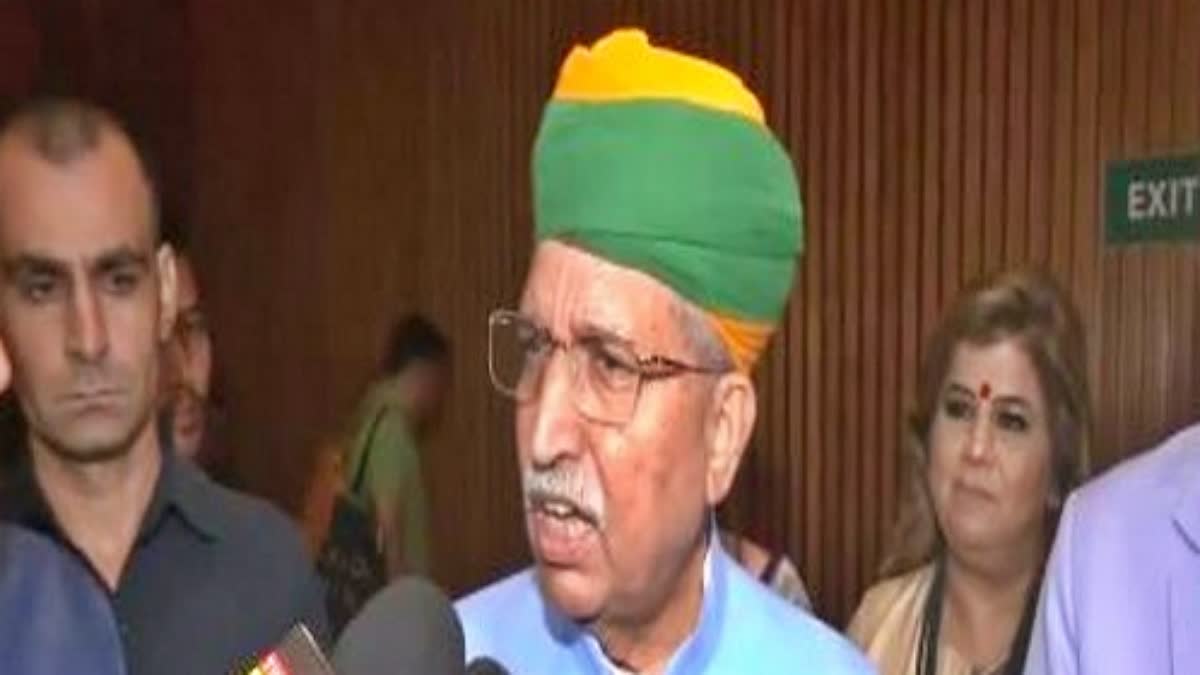 MIN ARJUN RAM MEGHWAL BENGAL  FAST TRACK COURTS BENGAL MAMATA  ബംഗാള്‍ ഫാസ്‌റ്റ് ട്രാക്ക് കോടതി  കൊല്‍ക്കത്ത ഡോക്‌ടര്‍ കൊലപാതകം