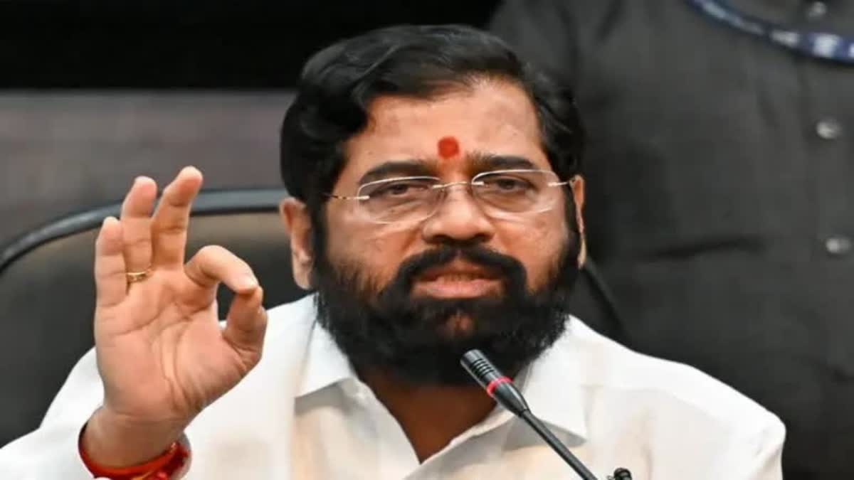 EKNATH SHINDE  UDDHAV THACKERAY  SHIVAJI MAHARAJ STATUE COLLAPSE  ശിവാജി മഹാരാജ് പ്രതിമ തകര്‍ന്നു