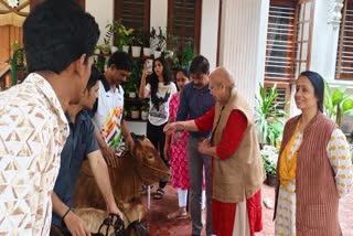 Chief Secretary Shalini Rajneesh brought Malenadu Gidda breed cow to Home from Sullia