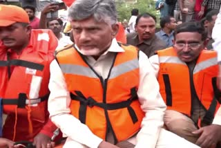 Chandrababu Inspected With Flood Areas