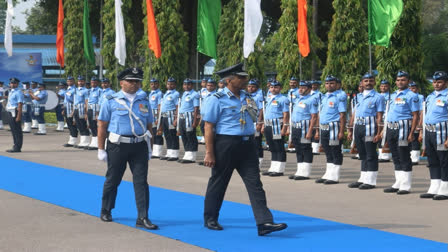 ಕೇಂದ್ರ ವಾಯು ಕಮಾಂಡ್​ನ ಮುಖ್ಯಸ್ಥರಾಗಿ ಏರ್ ಮಾರ್ಷಲ್ ದೀಕ್ಷಿತ್ ಅಧಿಕಾರ ಸ್ವೀಕಾರ