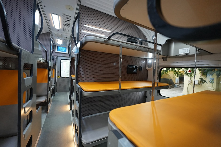 Vande Bharat sleeper coach