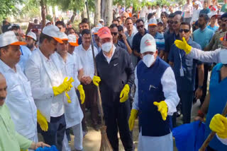 CM Pushkar Dhami Attend Cleanliness Campaign