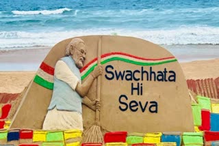 Sudarshan pattnaik creates sand art dedicated to nationwide cleanliness campaign