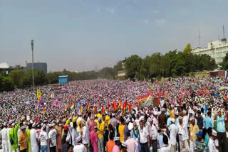 Cong backs protest by govt employees seeking restoration of old pension scheme