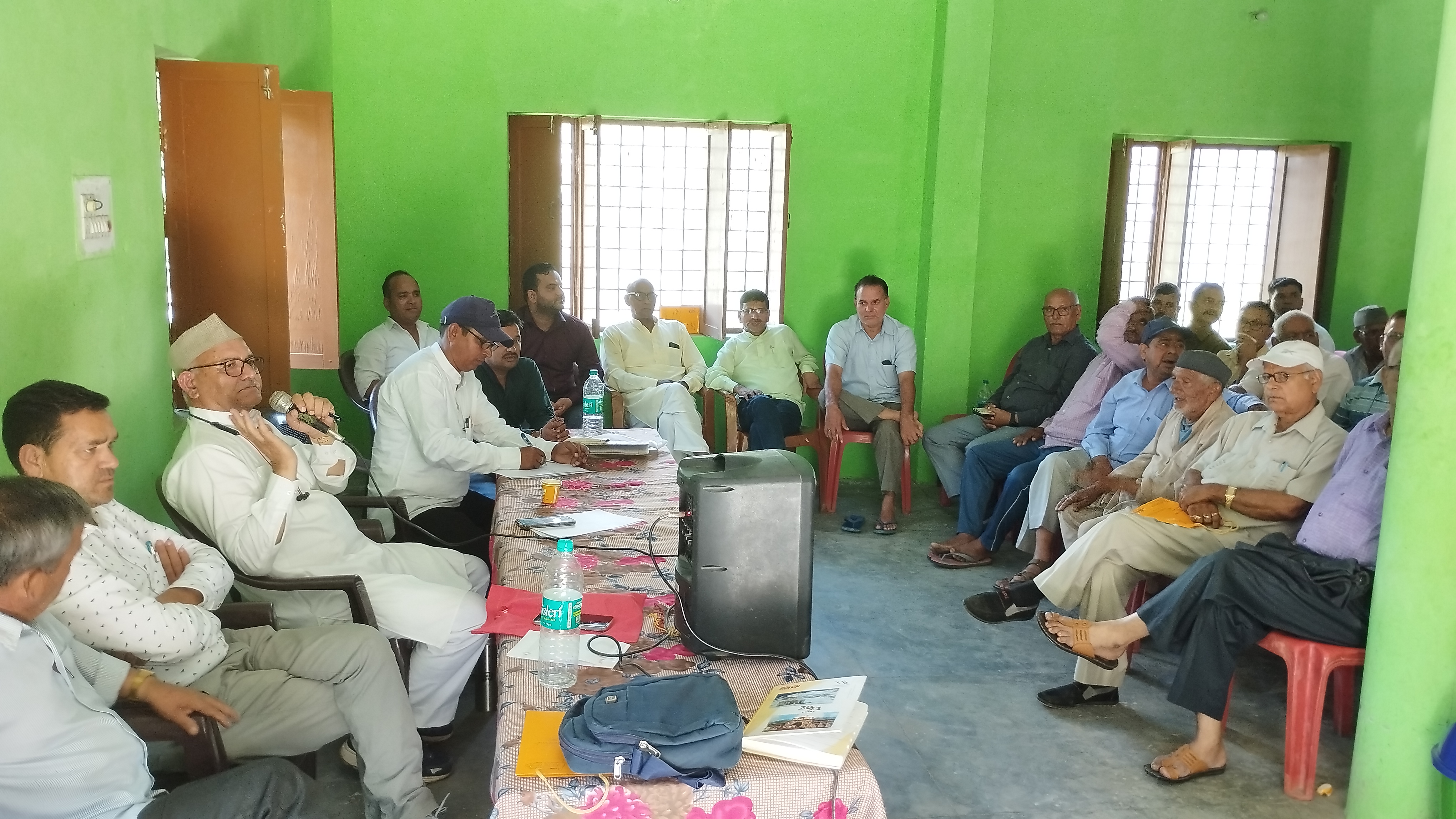 Villagers held meeting in Dhanaulti