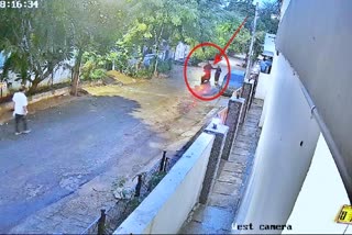 Chain snatching At Chaitanyapuri