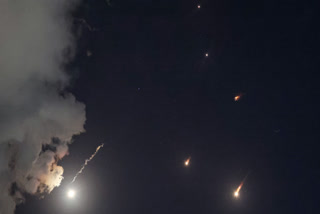 This picture shows projectiles being intercepted by Israel above Tel Aviv on October 1, 2024. Air raid sirens sounded in central Israel on October 1, the military said, a day after the army launched ground operations into southern Lebanon targeting Hezbollah positions. "Sirens sounded in central Israel," the military said, without providing details of the areas that were affected.