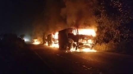 naxalite-burnt-five-hiva-trucks-in-hazaribag