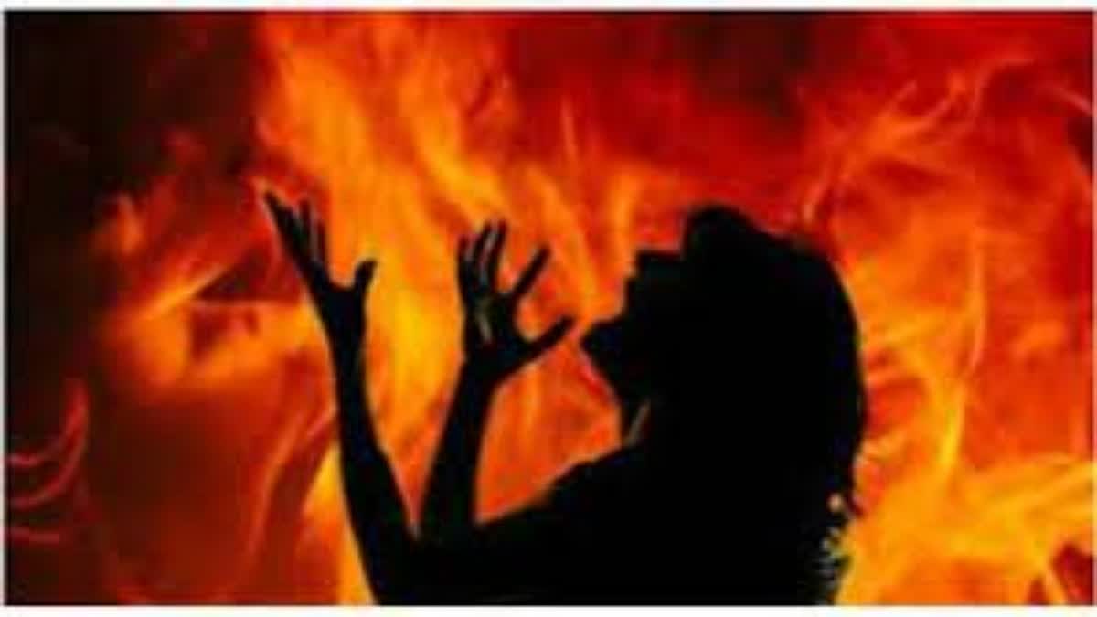 Woman Set On Fire In Thane