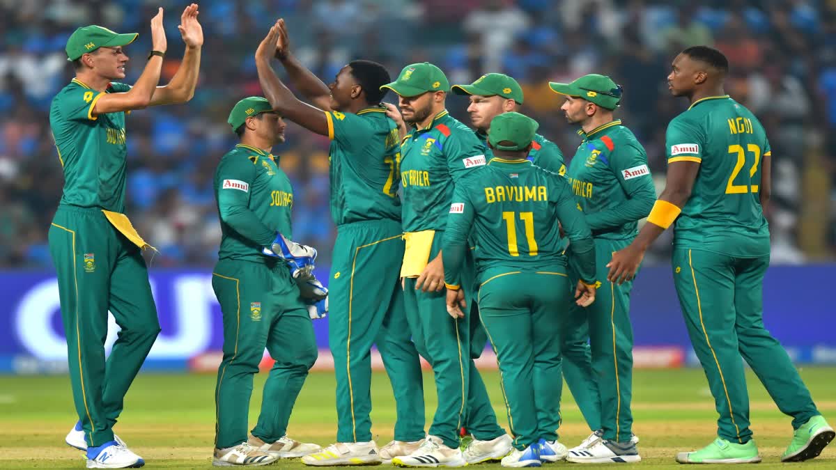 Cricket World Cup 2023  South Africa Vs New Zealand Match  South Africa Wins With Huge Margin  Who Will Lift Cricket World Cup 2023  Cricket World Cup 2023 Semi Finalists  കിവികളെ തോല്‍പ്പിച്ച് ദക്ഷിണാഫ്രിക്ക  കൂറ്റന്‍ ജയത്തോടെ ദക്ഷിണാഫ്രിക്ക  2023 ലെ ക്രിക്കറ്റ് ലോകകപ്പ് ആര് നേടും  2023 ക്രിക്കറ്റ് ലോകകപ്പിലെ ഇന്ത്യയുടെ സാധ്യതകള്‍  ക്രിക്കറ്റ് ലോകകപ്പ് ചരിത്രം