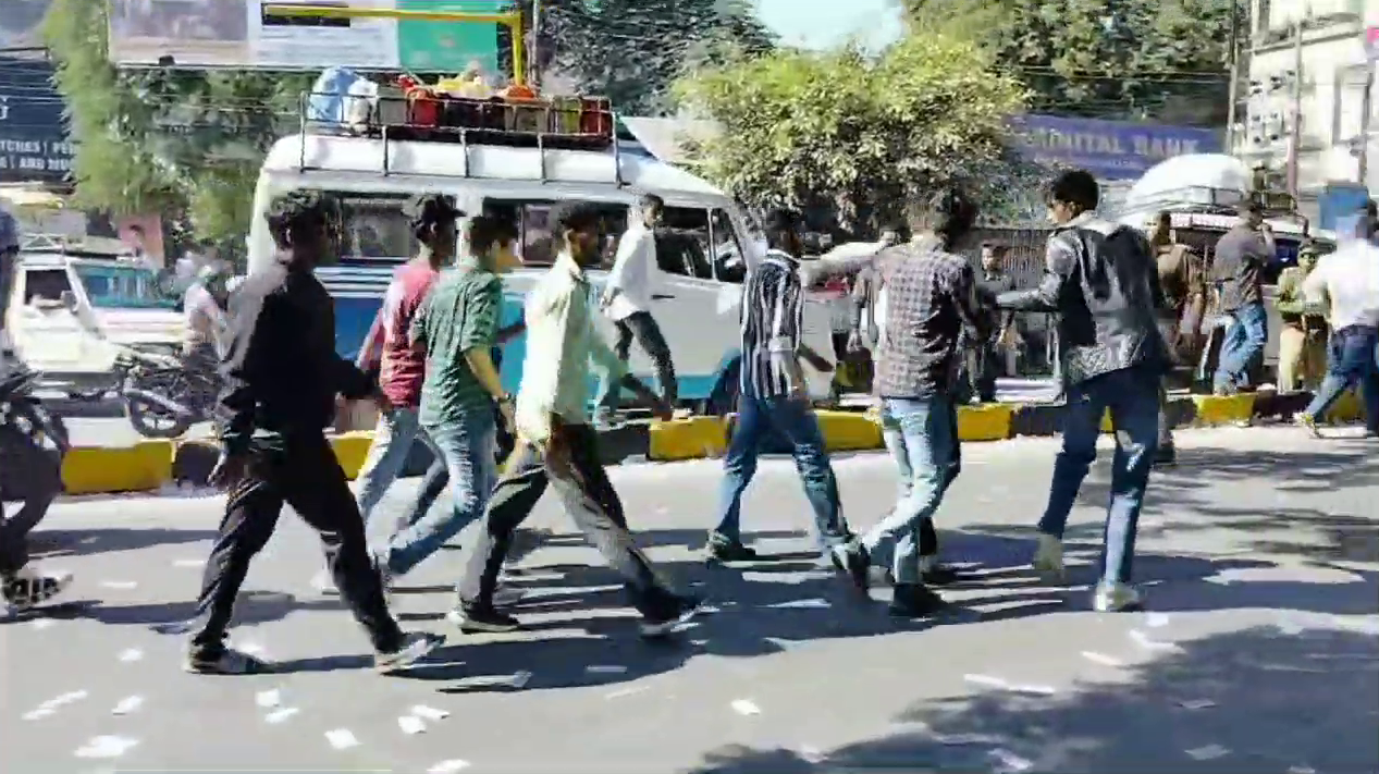 Student Fight in Haldwani