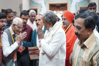 Chief Minister Siddaramaiah with Award winners