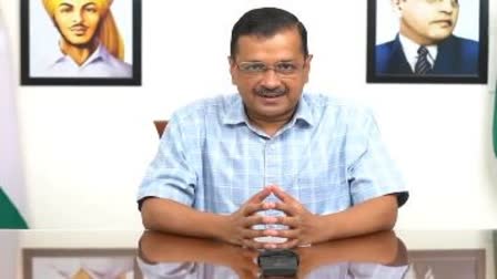 सीएम केजरीवाल ने सफाई कर्मचारियों को दी बधाई