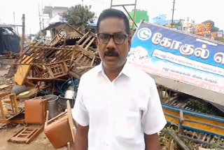 Shop owner allege that he had lost his livelihood due to the atrocity of the dmk figure near Manapparai