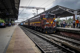 Apex railway union demands rollback of New Pension Scheme, threatens indefinite nationwide strike next year