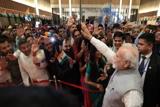 PM Modi arrives in Dubai to attend World Climate Action Summit  warm welcome by Indian diaspora  India always emphasised climate action  will attend Fridays COP28  28th Conference of the Parties on climate  United Nations Framework Convention  sought climate financing and technology transfer  ഉച്ചകോടി ലക്ഷ്യമിടുന്നത് മെച്ചപ്പെട്ട ഗ്രഹസൃഷ്ടി  സാമ്പത്തിക സാങ്കേതിക പിന്തുണ  ഉച്ചകോടിയെ പ്രതീക്ഷയോടെ വീക്ഷിക്കുന്നു