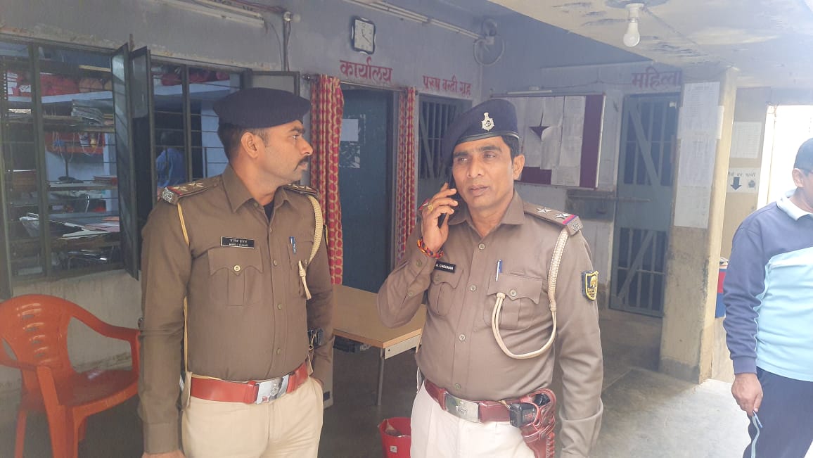 सीसीटीवी खंगाल रही पुलिस