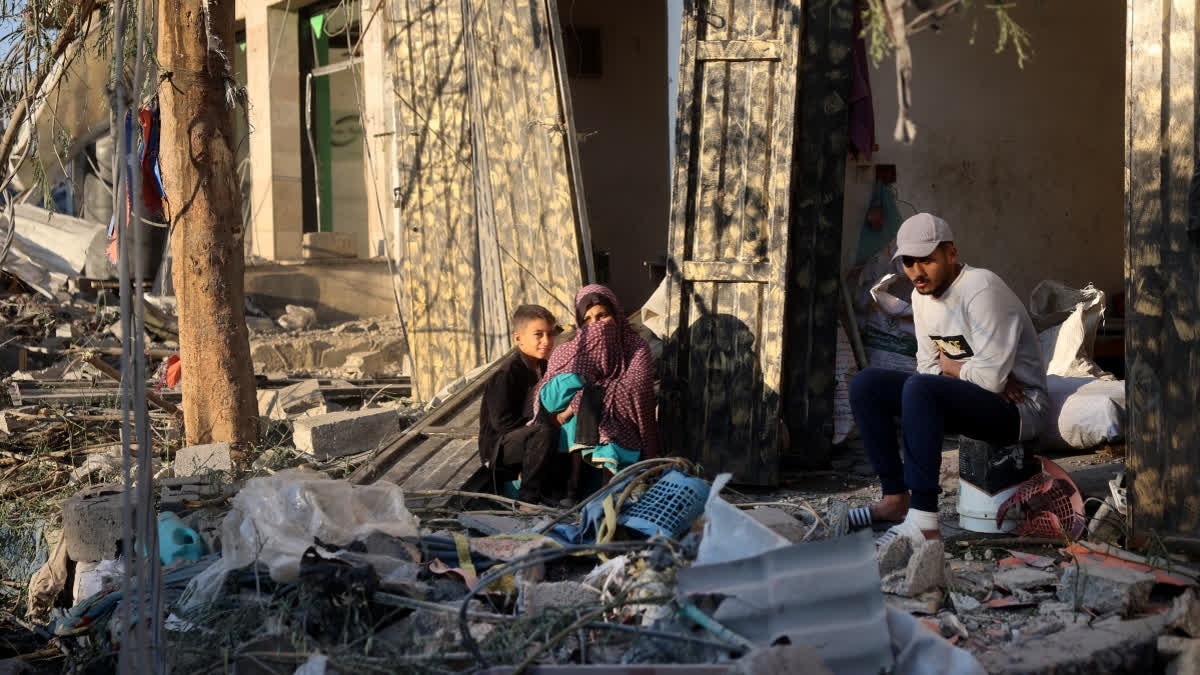 Israeli Strikes On Gaza Kill 6, Including 2 Children