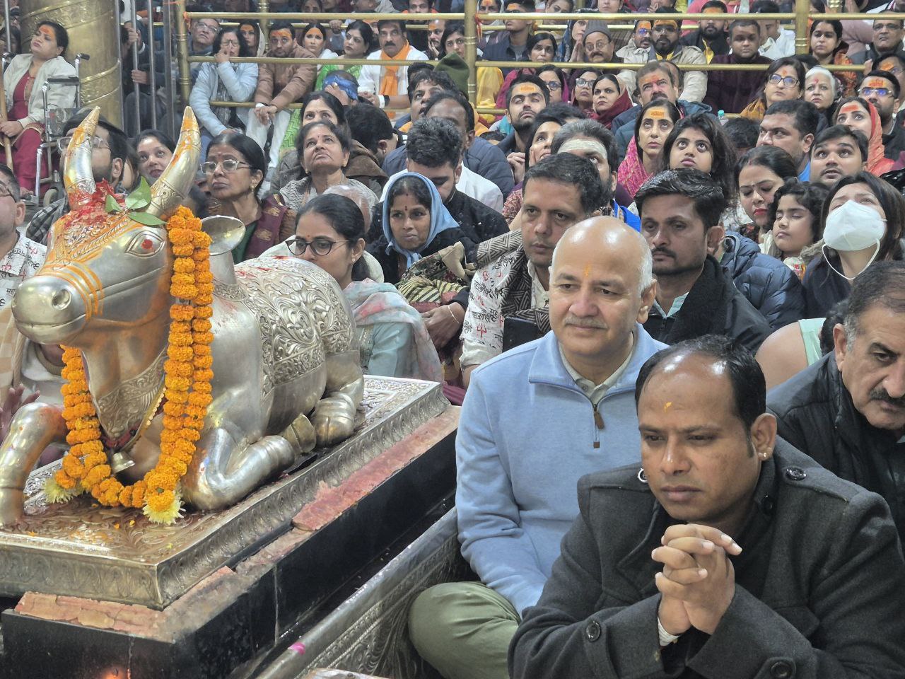 MANISH SISODIA WORSHIP MAHAKAL