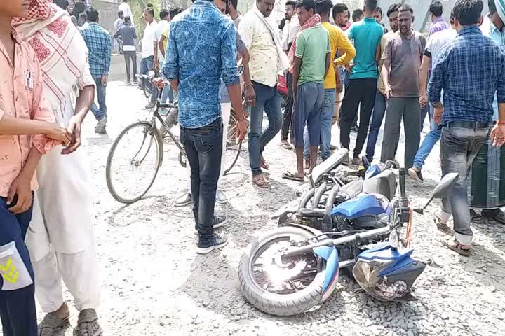 2 youth died due to accident with Hiva in purnea
