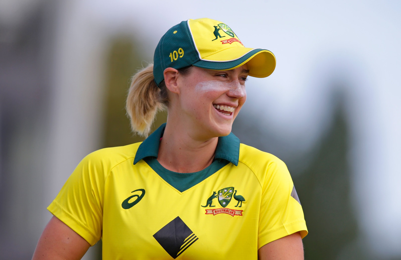 Australia  Ellyse Perry  marriage  divorce