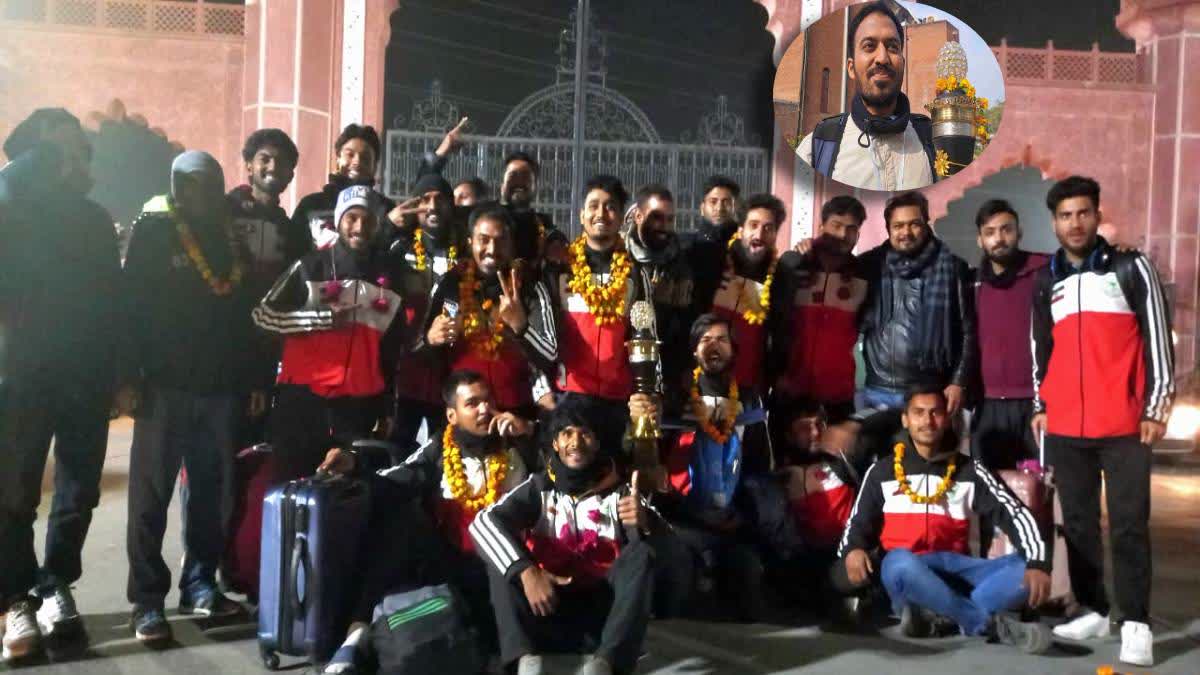 اے ایم یو ٹیم نے آل انڈیا یونیورسٹی فٹ بال ٹورنامنٹ کے لئے کوالیفائی کیا۔